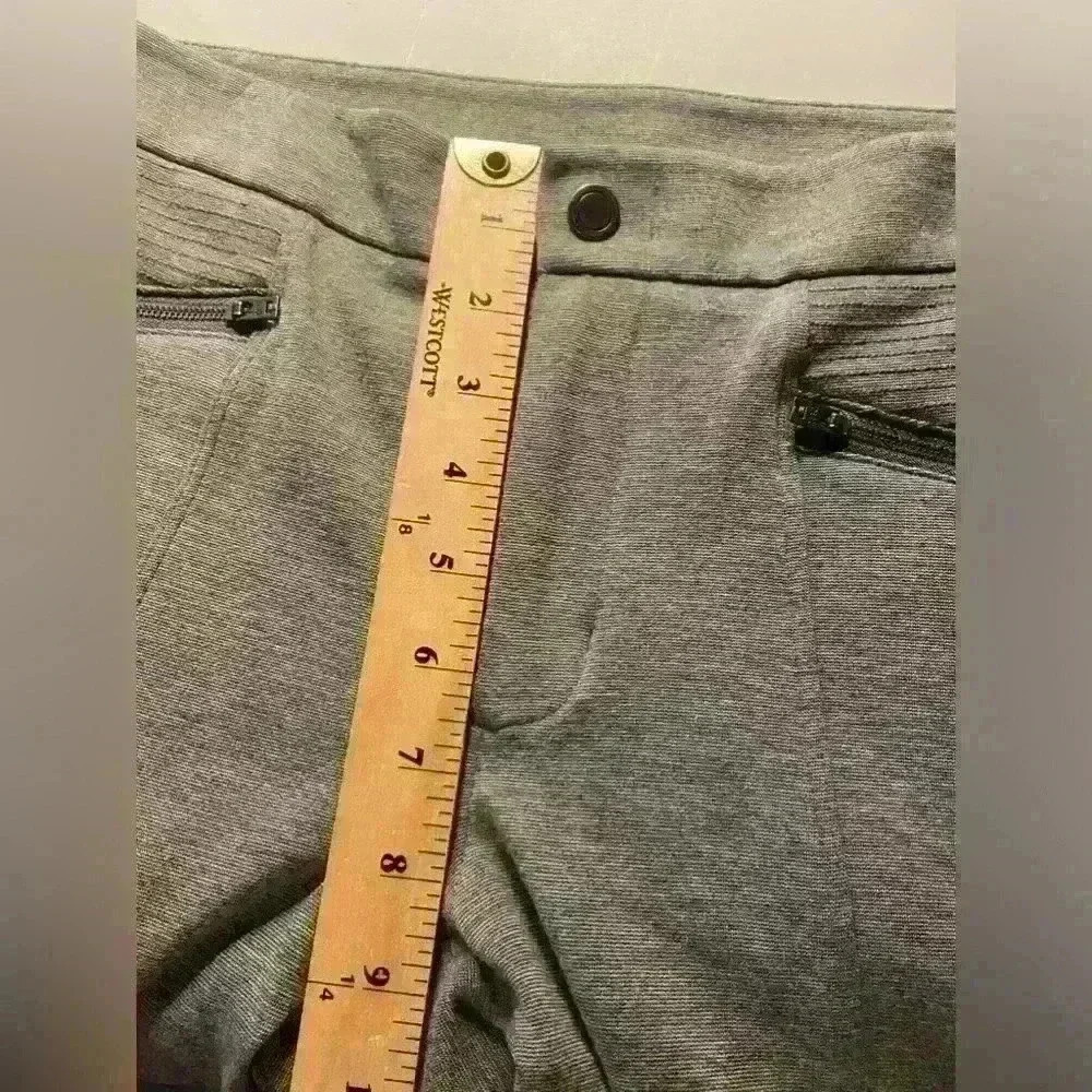 Athleta Size 4 Ponte Twill Moto Pants Grey Skinny Pockets Work Career Zippers - Picture 3 of 9